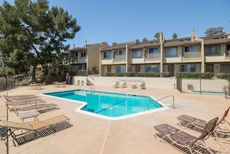 7700 Parkway Dr Unit 4, La Mesa, CA 91942