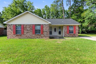 1628 Springridge Rd, Gautier, MS 39553