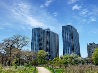 4250 N Marine Dr Unit 1230, Chicago, IL 60613