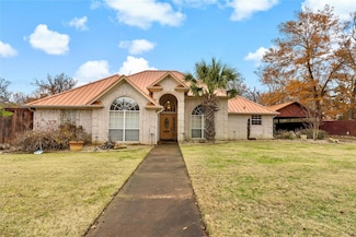 3420 Graham St, Paris, TX 75460