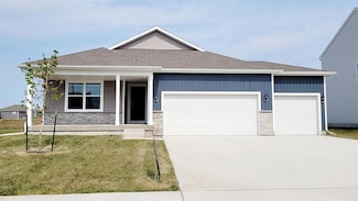 1042 34th St SE, Altoona, IA 50009