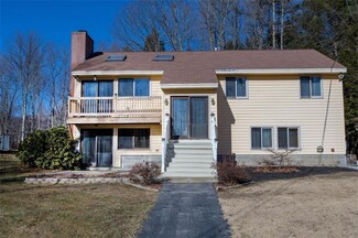 56 Sargents Ln, Eliot, ME 03903
