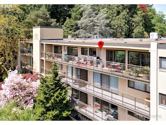 2393 SW Park Place Unit 308, Portland, OR 97205