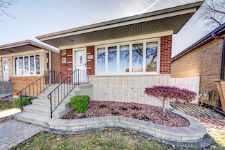 6721 W 59th St, Chicago, IL 60638