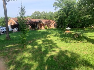 8557 Whiskey Creek Rd, Union, MO 63084