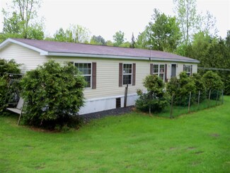 325 Dole Hill Rd, Danville, VT 05828