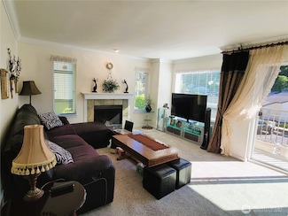 31500 33rd Place SW Unit H101, Federal Way, WA 98023