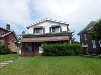516 N Main St, Masontown, PA 15461