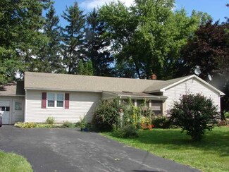 2971 Fowlerville Rd, Piffard, NY 14533