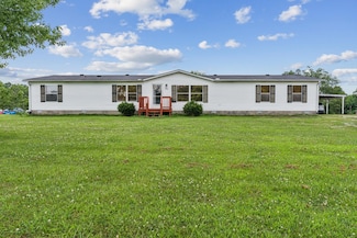 1780 Antioch Rd, Lafayette, TN 37083