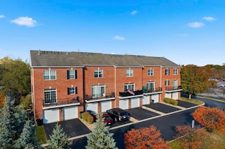 67 Highland Pointe Cir Unit 67, Columbus, OH 43235