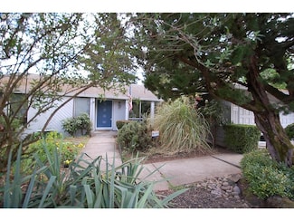 3750 SW 3rd St, Gresham, OR 97030