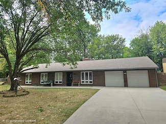 8508 NW Atkins Ct, Kansas City, MO 64153