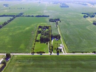 1800 N 100 W, Washington, IN 47501