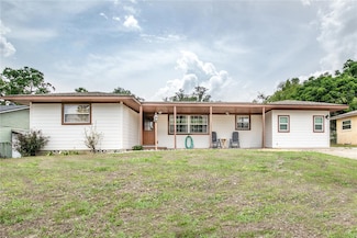 800 Jefferis Ct, Eustis, FL 32726