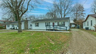 818 Vine St, Rockport, IN 47635