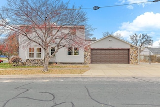 4450 W 125th St, Savage, MN 55378