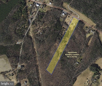 18295 Mountain Rd, Montpelier, VA 23192