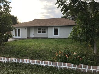2031 55th St SW, Naples, FL 34116