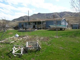 12 Clarkson Rd, Horseshoe Bend, ID 83629