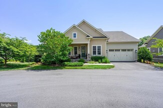 23528 Whiteheart Hickory Ln, Aldie, VA 20105