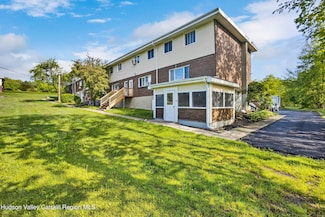 881 Albany Post Unit 35a Rd, New Paltz, NY 12561