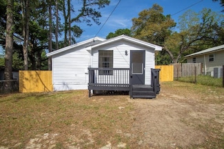 412 Church St, Crestview, FL 32539