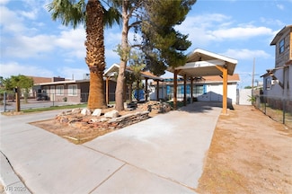 2532 Arrowhead St, North Las Vegas, NV 89030