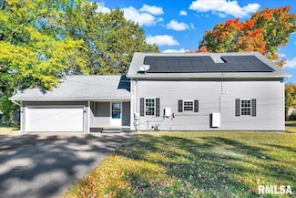 856 S 2nd Ave, Canton, IL 61520