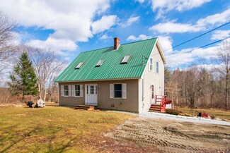 2790 Friendship Rd, Waldoboro, ME 04572