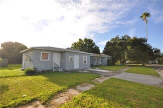 301 80th Ave NE, Saint Petersburg, FL 33702