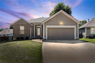 12324 S Clinton St, Olathe, KS 66061