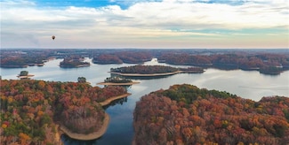 3443 Dockside Shores Dr, Gainesville, GA 30506