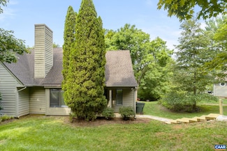 1018 Highlands Dr, Charlottesville, VA 22901