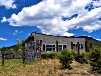 86 Llano Rd, Questa, NM 87556