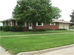 301 E High St, New Sharon, IA 50207