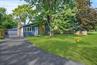 15468 Lawndale Ave, Markham, IL 60428