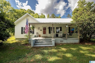577 Fish Hatchery Rd, Eastaboga, AL 36260