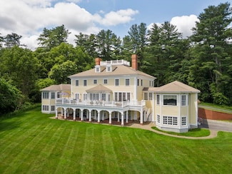 75 Washington St, Sherborn, MA 01770