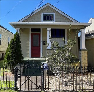 526 Bellecastle St, New Orleans, LA 70115