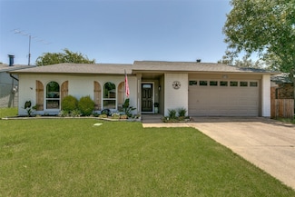 6420 Buckingham Trail, North Richland Hills, TX 76182