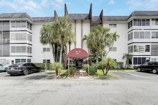 4740 NW 21st St Unit 211, Lauderhill, FL 33313
