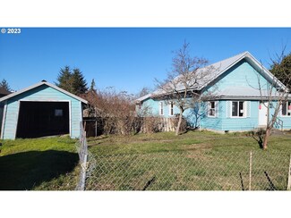 54289 Arago-Fishtrap Rd, Myrtle Point, OR 97458