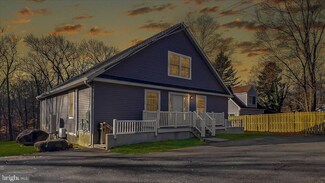 1702 Harvey Rd, Wilmington, DE 19810