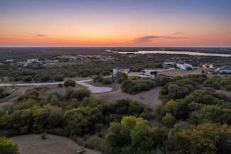 1236 Serenity Ct, Grand Prairie, TX 75054