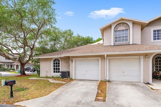 1 Glamis Way, Boynton Beach, FL 33426