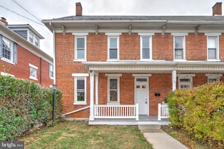 217 N Charles St, Red Lion, PA 17356