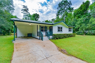 7850 Isabell St, Orange, TX 77632