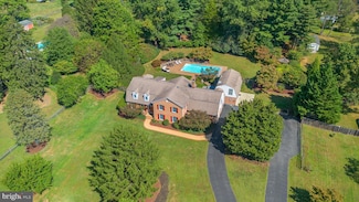 13309 Chestnut Oak Dr, Gaithersburg, MD 20878