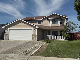 808 N Owen Ave, Pasco, WA 99301